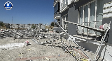 İnşaat iskelesi çöktü: 1 ölü , 2 yaralı!