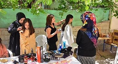 ‘İyilik makası’ projesiyle çocukların yüzü gülüyor