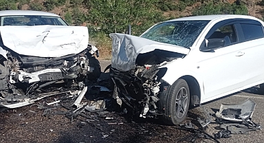 Kafa kafaya çarpıştılar