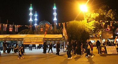 Kerbela şehitleri anılıyor