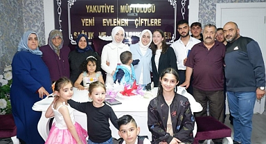 Müftülükte çifte nikah mutluluğu