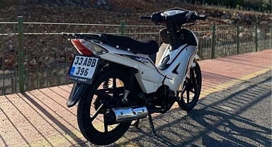 Park halindeki motoru çaldılar