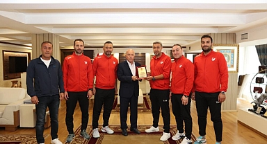 Sekmen’e spor yatırımları övgüsü