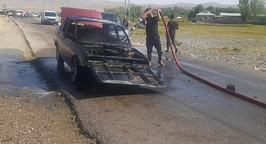 Seyir halindeyken alev alev yandı