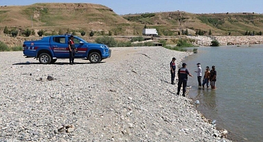 Suya giren 18 kişiye binlerce lira ceza