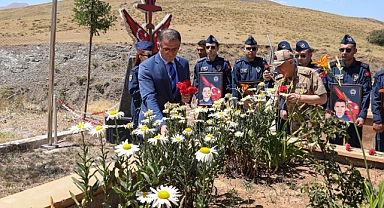 Uçak kazasında şehit olmuşlardı! 7 emniyet mensubu dualarla anıldı