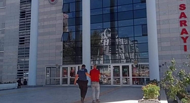 24 ayrı suçtan aranıyordu! Hırsızlık yapınca yakayı ele verdi