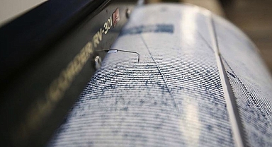 4.4 büyüklüğünde korkutan deprem! Çevre illerde de hissedildi