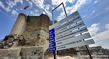 5 bin yıllık kalede restorasyon