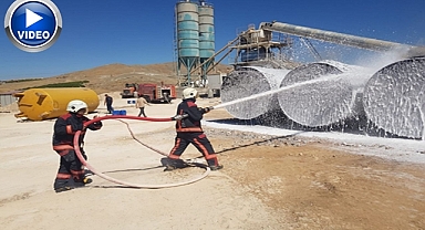 Asfalt şantiyesinde korkutan yangın
