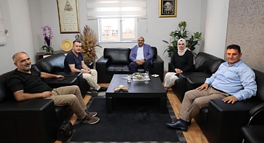 Başkan Orhan'dan PUSULA'ya ziyaret