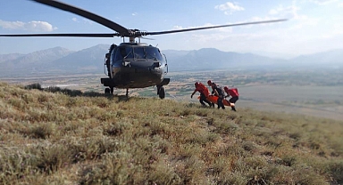 Beli kırılan mühendis helikopterle kurtarıldı