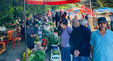 Bu köyde kadınlar hem üretip hem satıyor