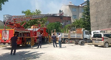 Dumanları gören vatandaşlar telefonlara sarıldı!