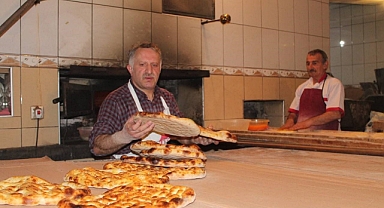 Ekmek fiyatları arttı, 220 gram ekmek 7 lira oldu!
