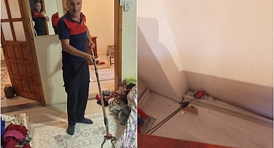 Evine yılan giren aile itfaiyeye sığındı