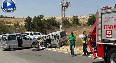 Feci kaza! Kafa kafaya çarpıştılar! 1 ölü, 8 yaralı