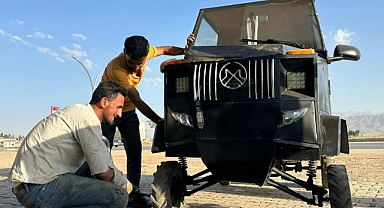 Hayalindekini alamayınca, kendi aracını yaptı!