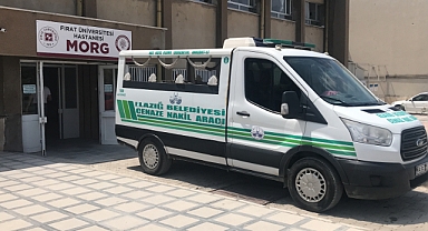 Kayalıklardan düştü, hayatını kaybetti