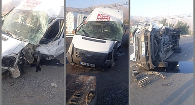 Kontrolden çıkıp elektrik direğine çarptı!