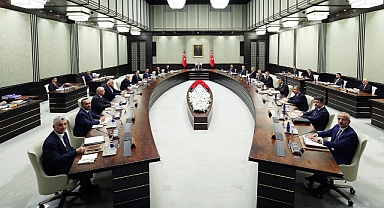 Memur zamları, Kıbrıs krizi, gençlere vergi indirimi... Milyonların gözü kabinede olacak