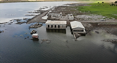 Sular çekilince gün yüzüne çıktı!