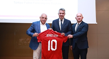 Türk futboluna güveni hep birlikte inşaa edeceğiz