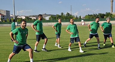 Yeşil beyazlı ekip sezon açılışını yaptı
