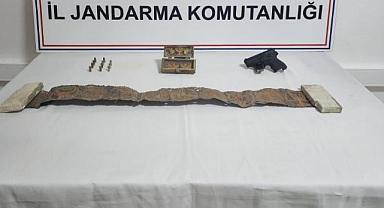 3 bin 500 yıllık tarihi esere alıcı ararken yakalandılar