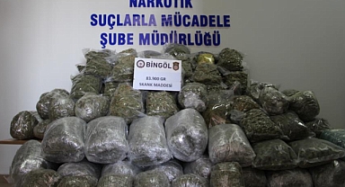 84 kilo esrar ele geçirildi: 3 firari aranıyor!