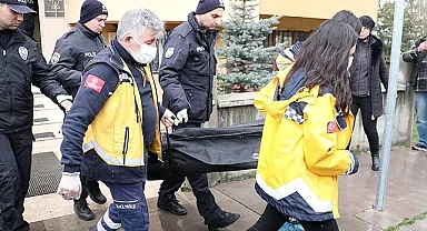 Erzurum'da annesini öldürüp babasını yaralayan gence ağırlaştırılmış müebbet talebi