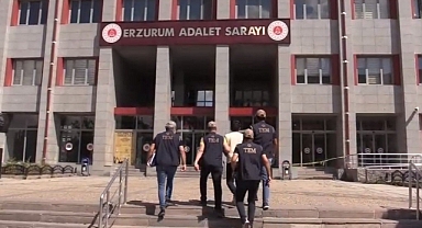 Erzurum Emniyeti duyurdu! Sınır Kapısı'nda teslim oldular