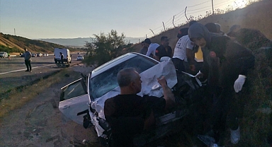 İki otomobilin çarpıştığı kaza can aldı