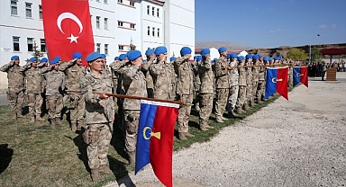 Komandolar dualarla uğurlandı