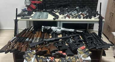 Ruhsatsız silah operasyonu: 2 gözaltı