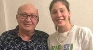 Sevincini Cimilli ile paylaştı