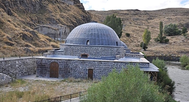 Tarihi Hamam turizme kazandırılmayı bekliyor