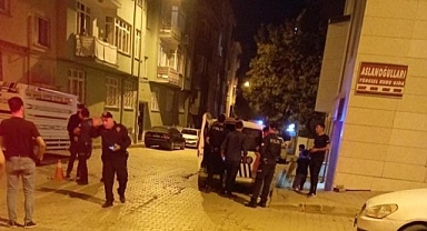 Tartışma bir anda silahlı kavgaya dönüştü