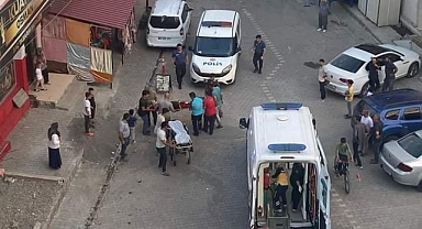 Üzerine güneş enerjisi devrildi! Apar topar hastaneye kaldırıldı