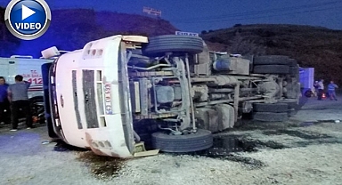Virajı alamayan kamyon yan yattı: 5 yaralı
