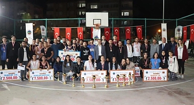 3x3 Sokak Basketbolu Turnuvası sona erdi