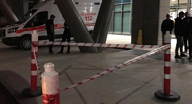 Acil servis önünde silahlı saldırı!
