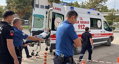 Adliyede birbirlerine saldırdılar: 1'i polis 2 yaralı