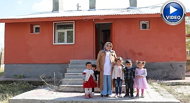Alkışlar fedakar öğretmene...