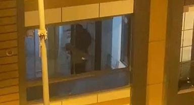 Apartmanı kurşun yağmuruna tuttular