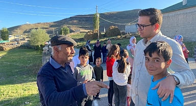 Başarı için ev ev geziyorlar