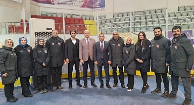 Erzurum’da hakemler göz doldurdu