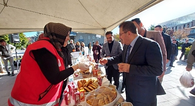 Erzurumlu annelerden örnek davranış   