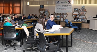 ETÜ’lü Akademisyenlere eğitim