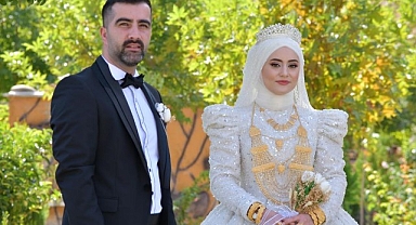 Gelin ve damada milyonluk takı!